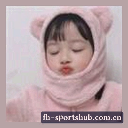 李伟